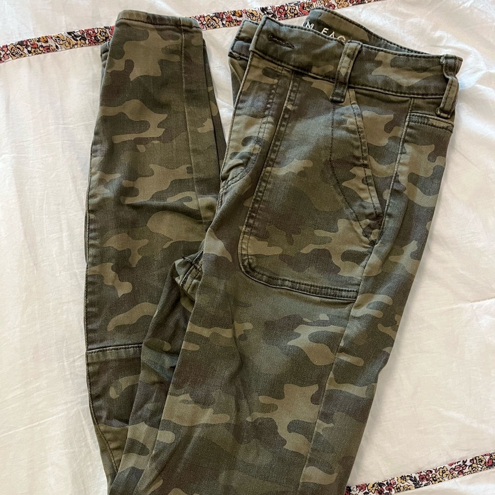 Camo AE Hi-Rise Jegging